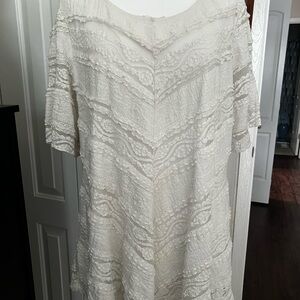 Elegant Cream Lace Top